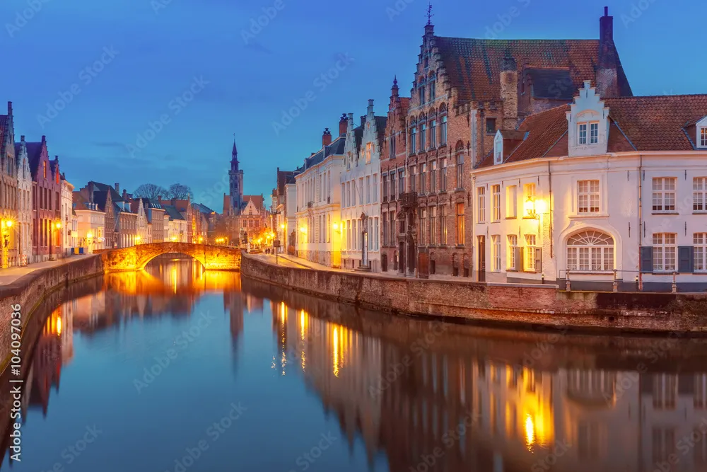 Brugge centrum met historische grachten